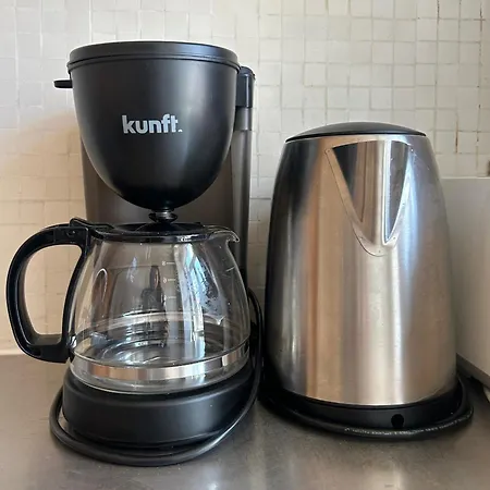 B2 Beautiful Sunny Loft Bairro Alto - Bica ליסבון