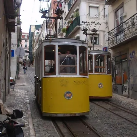 B2 Beautiful Sunny Loft Bairro Alto - Bica * Lisbon