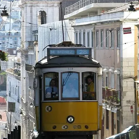 B2 Beautiful Sunny Loft Bairro Alto - Bica Apartment Lisbon