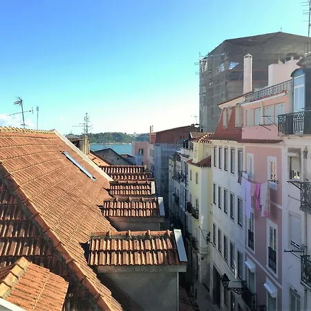 B2 Beautiful Sunny Loft Bairro Alto - Bica Apartment