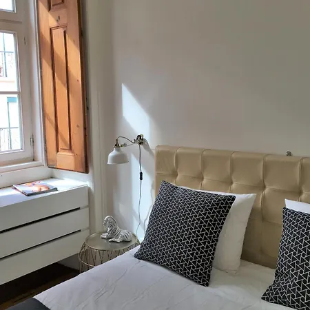 B2 Beautiful Sunny Loft Bairro Alto - Bica Apartment