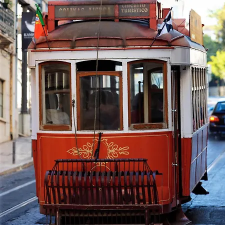 아파트 B2 Beautiful Sunny Loft Bairro Alto - Bica